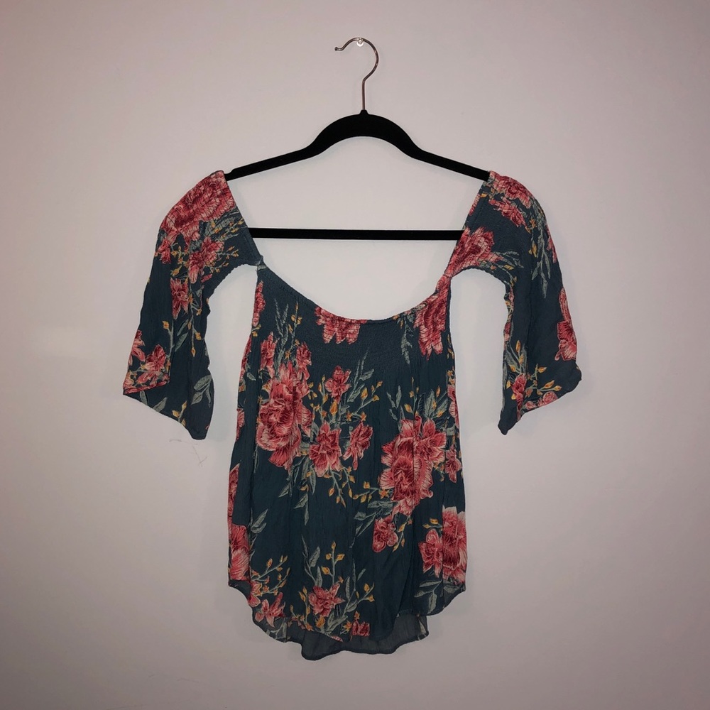 Billabong - 3/4 Sleeve Off the Shoulder Blouse